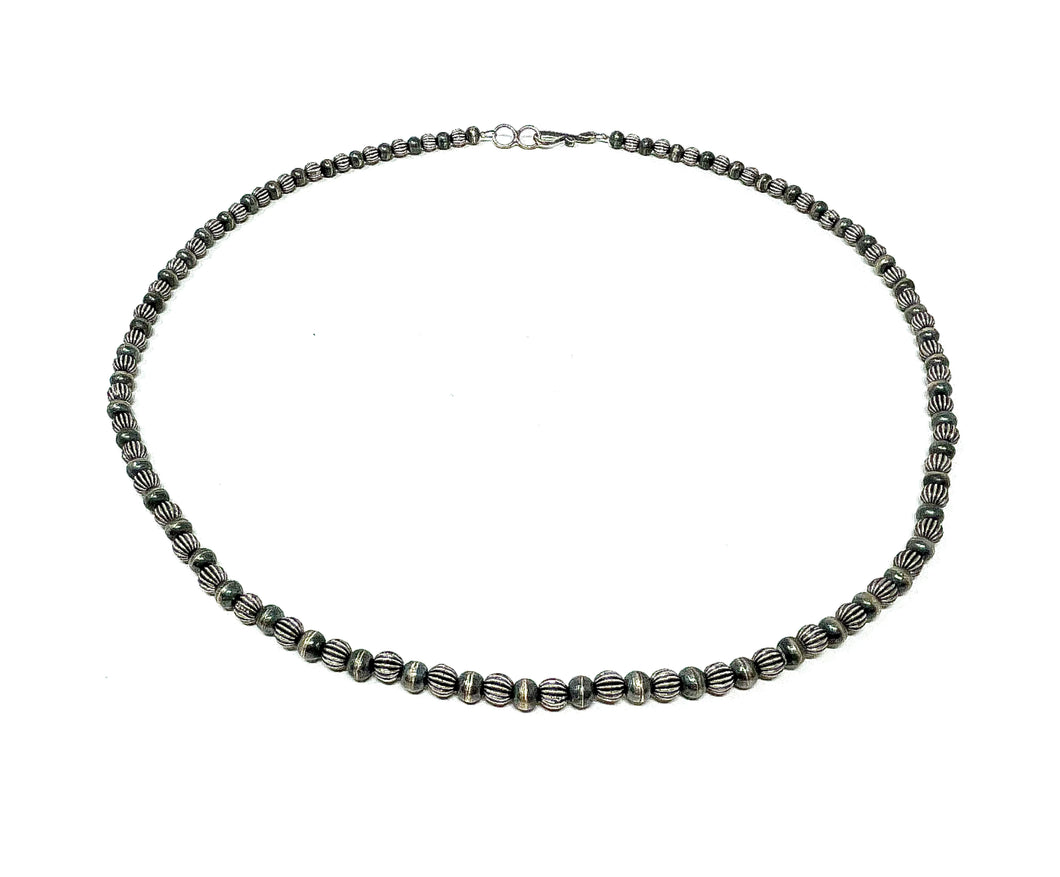 28” Round and Fluted Navajo Pearl Necklace